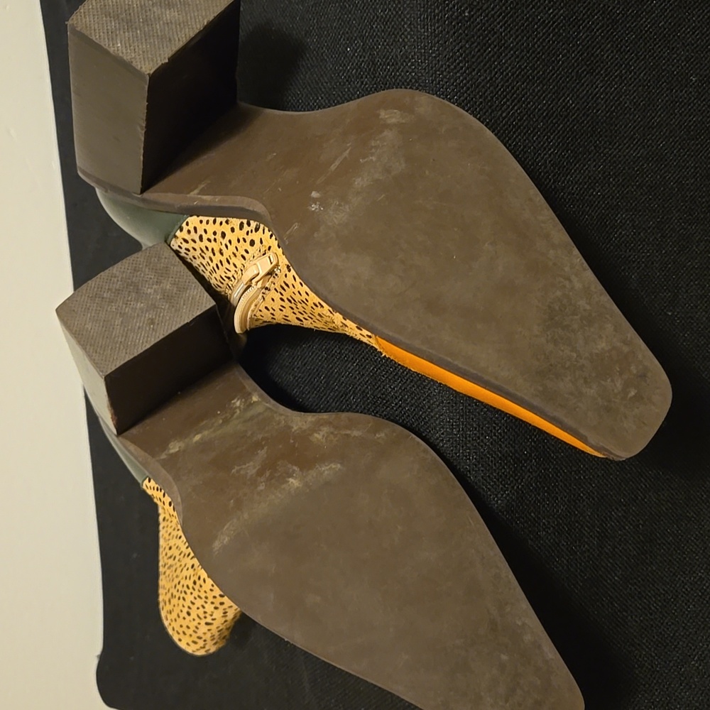 Jeffrey Campbell Ankle Boots - Spotted Tan, Green, and Orange - Picture 15 of 17